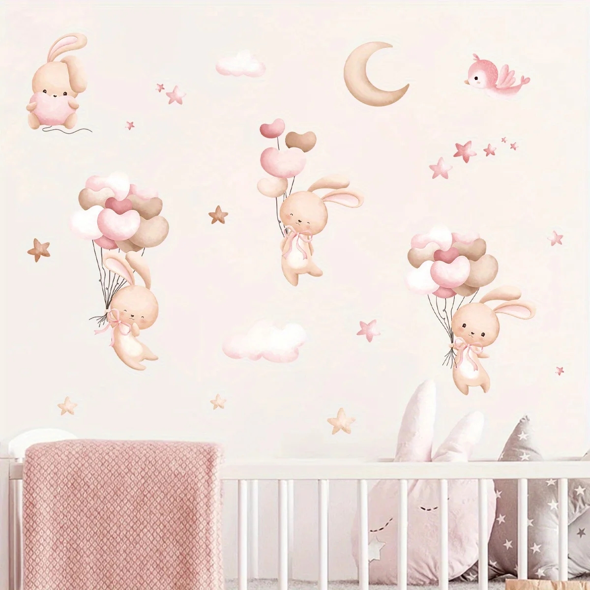 Simpatico coniglio palloncino  - Baby Nursery Wallpaper Girl recensione e prezzo